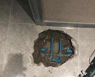 城子河阳台漏水维修公司分享下暖气管道漏水的原因有哪些